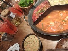 -巴卤社老火锅(财富店)