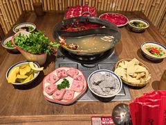 手工炒料牛骨鸳鸯锅-袁山山重庆火锅(丈八北路店)