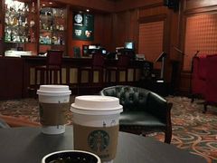 -深圳富苑皇冠假日套房酒店