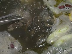 -乡土黄·鲜牛肉火锅·小龙虾(兴业街店)