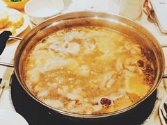-一席地·本地鸡窝·杭帮鸡火锅(萧山银隆百货店)