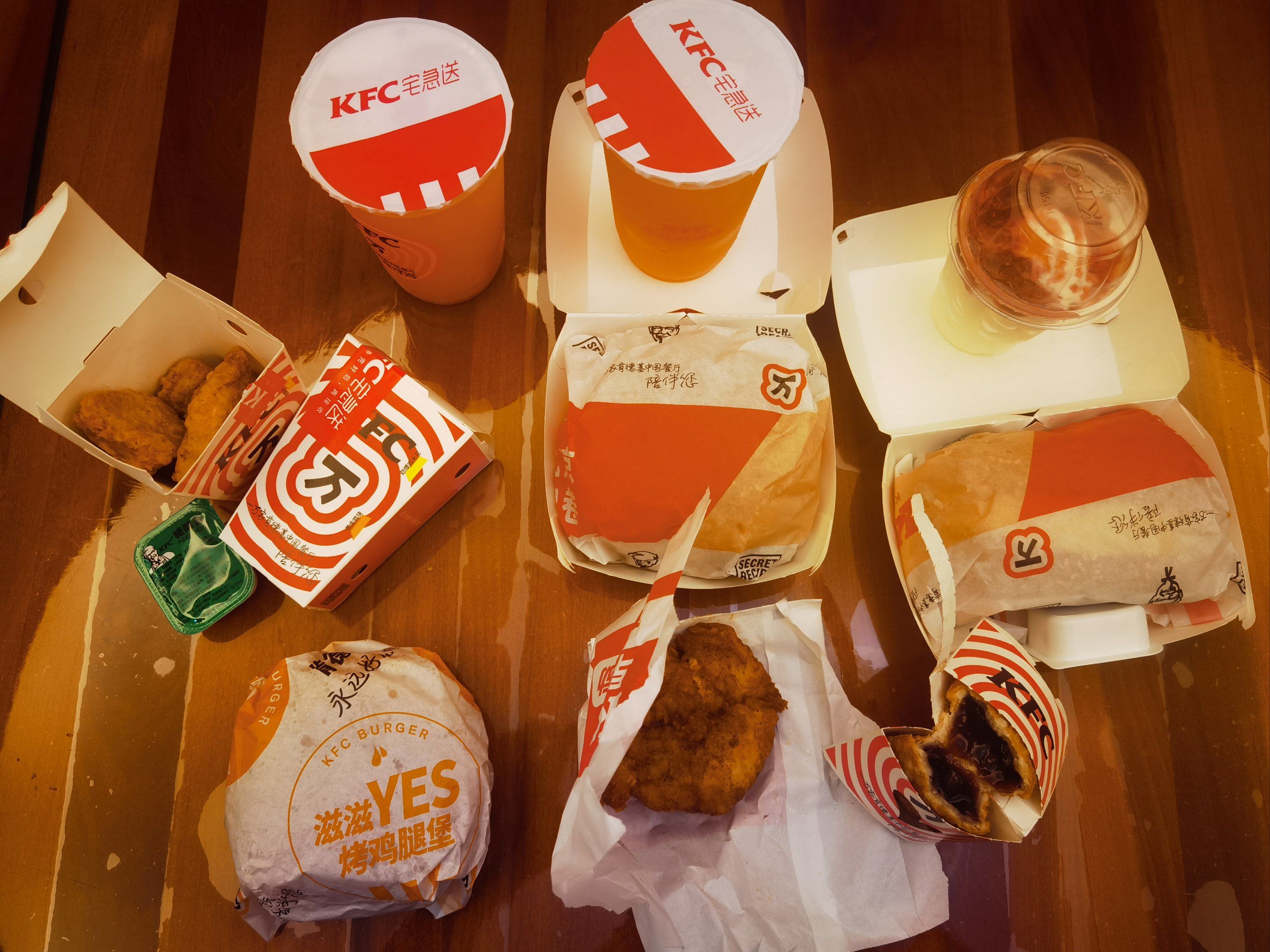 肯德基×中秋桶
