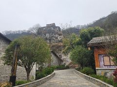 -高荡千年布依古寨旅游景区