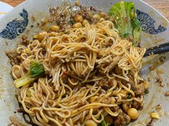 -丁丁猫重庆小面(徐州路店)