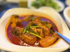 酸辣鱼-瑞丰园庭院餐厅·白族传统家常菜