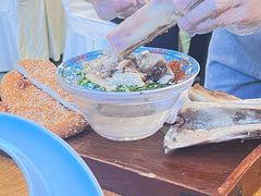 -乡村馕坑肉·烧烤·新疆菜·本地人更爱吃(阿勒泰首店)