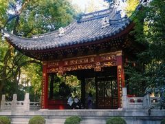 -汇龙潭