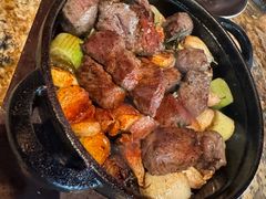 -BROWNSTONE布朗石西班牙餐厅(富城店)