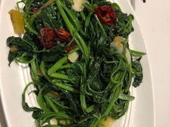 老坛酸菜炒地瓜苗-眉州东坡(国贸店)