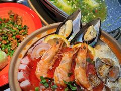 -小小集渔·泰式大排档(太古里香槟店)