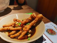 鸡爪-麻婆婆白家肥肠粉(海岸城店)