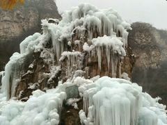 -大平台龙居瀑布旅游区