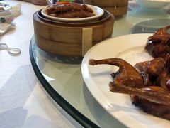 -景月阁空中食府(希尔顿酒店)