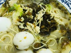 -面婆婆东台鱼汤面(湛江路店)