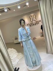 -Color卡诺婚纱礼服馆(南京严选店)