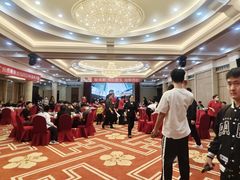 -南方毅源大酒店(广州番禺长隆南村万博地铁站店)