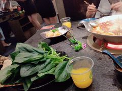 -湊湊火锅·茶憩(打浦桥日月光店)