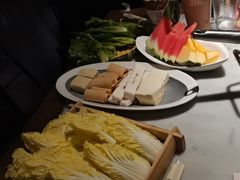 -尚尚仙·酸汤猪手·猪肚鸡火锅(华联万柳购物中心店)