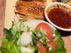 烧猪颈肉-大头虾越式风味餐厅(光明广场店)