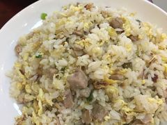 -余杨鸭鸭餐厅