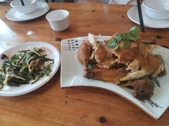 -鹤乡东北菜(崮山路店)