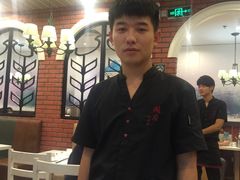 -闫府私房菜(经四路万达店)