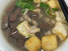 -苓记南京鸭血粉丝.皮肚面(县东巷店)
