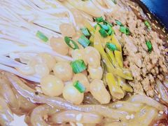 -魔都三兄弟酸辣粉·蘸卤炸串(虹桥万科店)