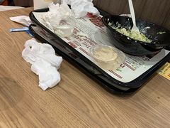 -The Habit Burger Grill 哈比特汉堡(世博店)