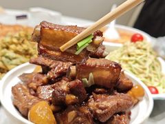 -何适山庄·团餐住宿(水长城P2停车场店)