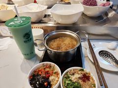 -王府井百货(中州中路店)