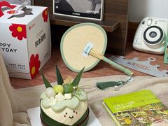 -花花卷卷·鲜食蛋糕(泉屋店)