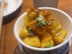 -炉小二铜锅牛蛙•川湘菜(三里屯店)