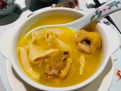 浓汤花胶鸡汤-维园悦谱·海派家常菜(乌鲁木齐南路店)