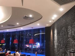 大堂-必胜客(华南摩尔店)