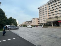 -华东饭店·园林式婚礼宴会厅酒店