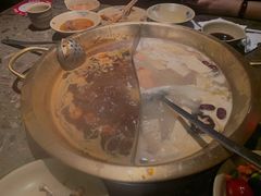 -小龙坎火锅(湖滨银泰in77店)