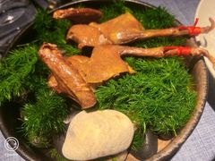 -弦月窗LUNETTE BY AMANDA(复兴路店)