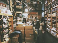 -百老汇电影中心(油麻地店)