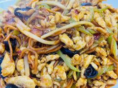 -大肚水饺锅贴·家常融合菜(新港店)
