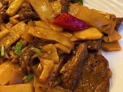 酸笋炒牛肉-美极鲜食坊(宝安南路店)