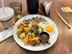 -POKEE VIA&Brunch·维娅(重庆来福士店)