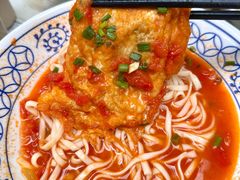 -李与白包子铺(桐梓林店)