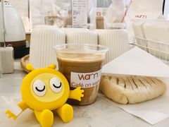 -Cafe on warm(丹霞店)