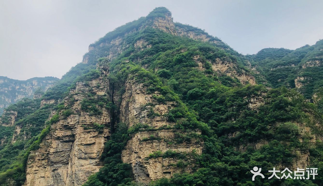 风景不错 爬爬山，一线天也很壮观 来回跑了40分钟
