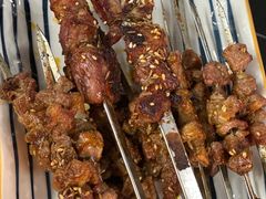 -许哥东北烧烤·铁丳烤串·宫后夹肉(繁花中心店)