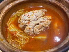 -何妹湿辣牛肉·粤式烧烤砂煲(桂雅路店)