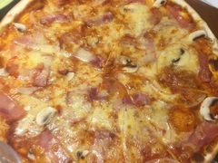 -JINNS锦时 steak&pizza(浸信会礼拜堂旧址店)