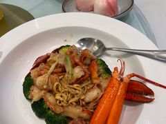 -万龙洲海鲜(大兴绿地缤纷城店)