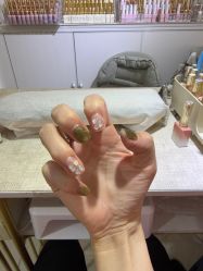 -瞧·享轻奢美甲美睫